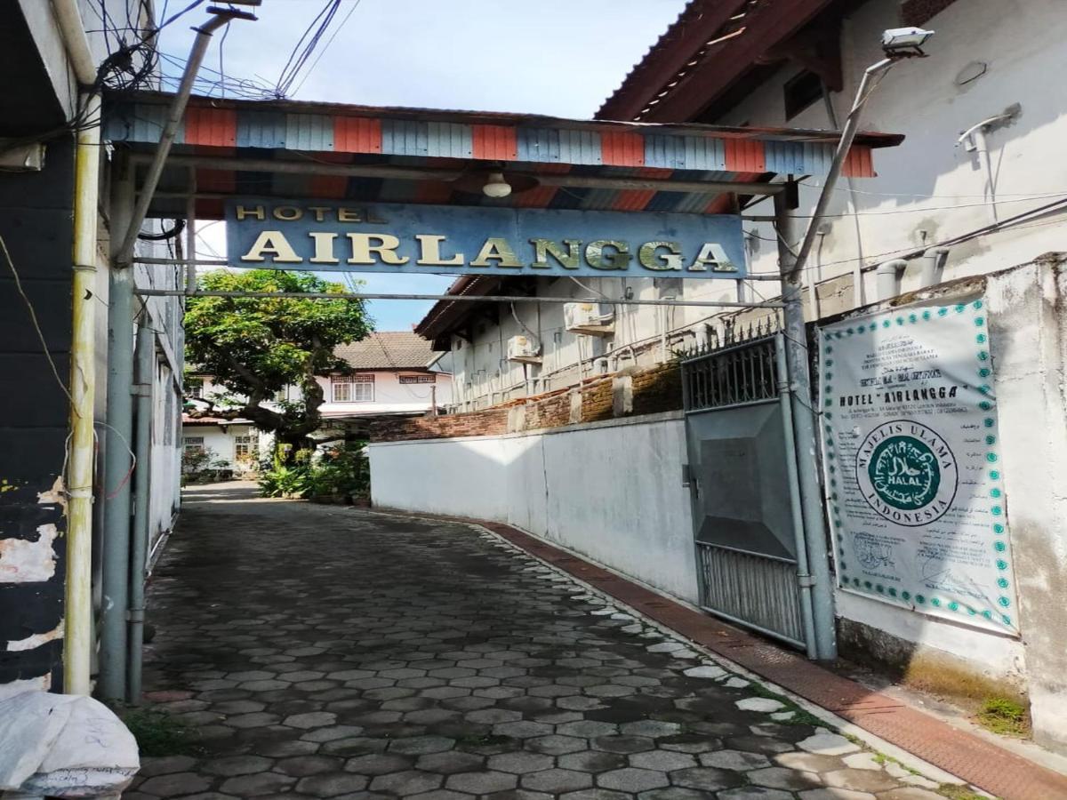 Hotel Airlangga มาตารัม ภายนอก รูปภาพ
