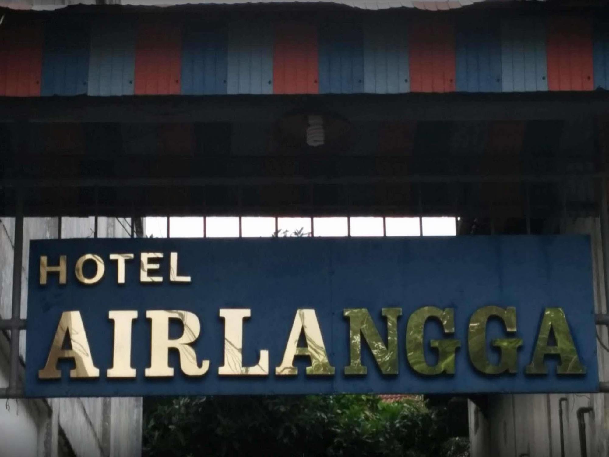 Hotel Airlangga มาตารัม ภายนอก รูปภาพ